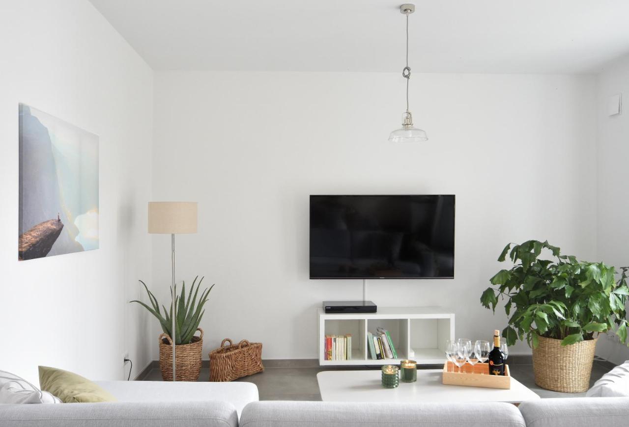 Familienfreundliche Neubauwohnung Mit Terrasse Hamburg-Harburg Buitenkant foto